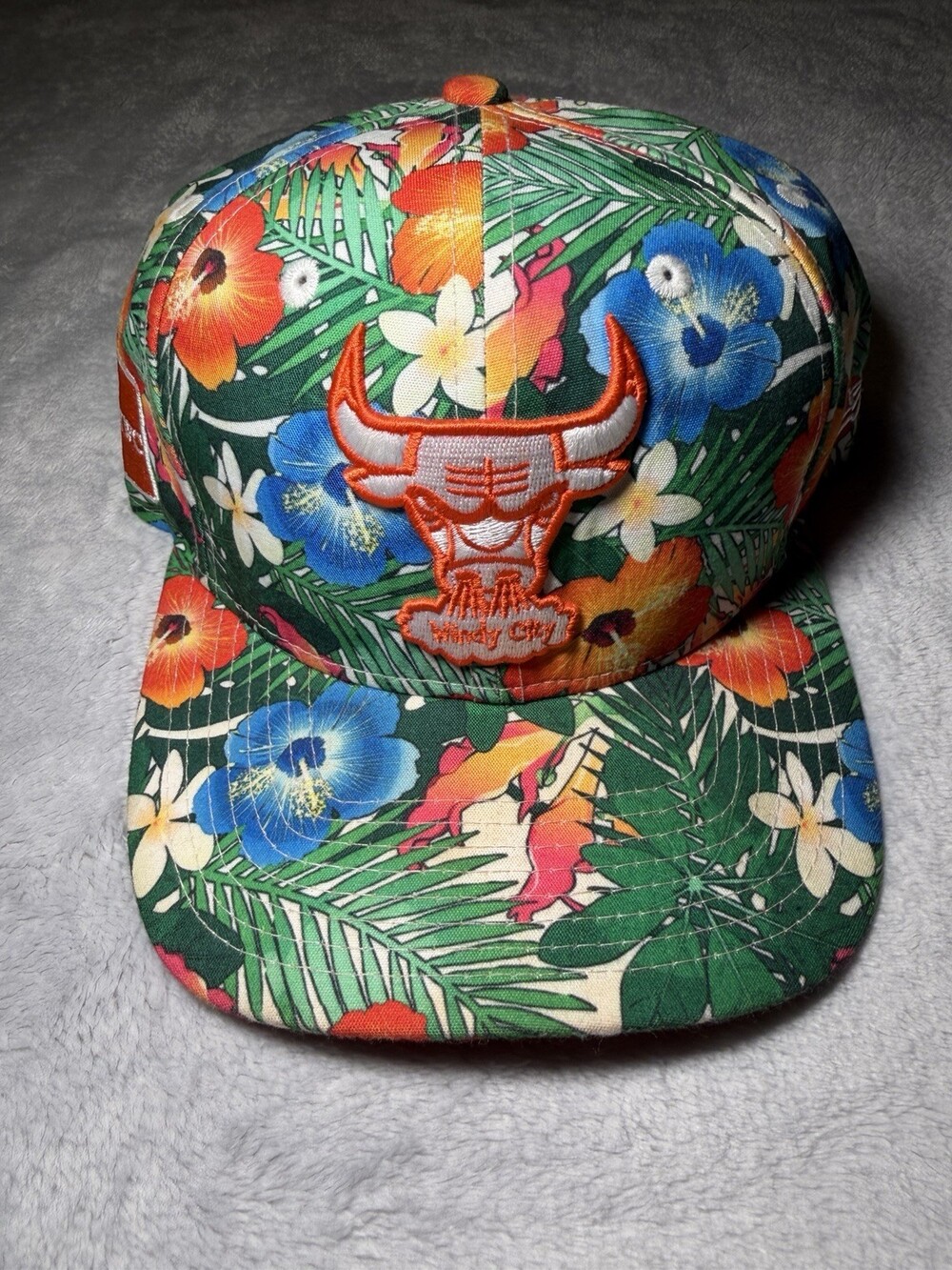 Chicago Bulls New Era 9fifty Snapback NBA Tropical Hawaiian HWC Windy City Used